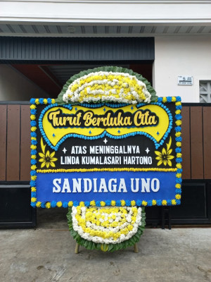 Papan Bunga Duka di Pulo Ampel
